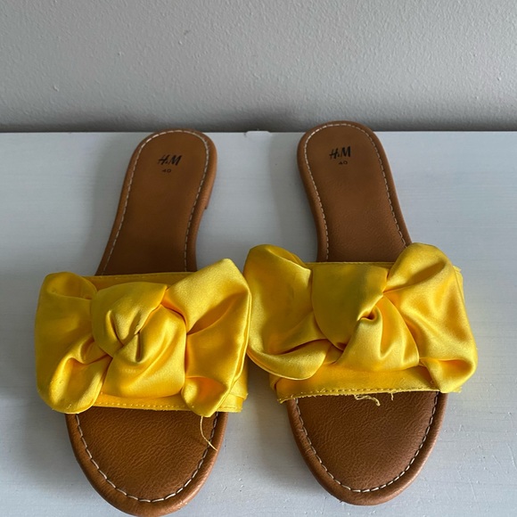 Summer slides - Picture 2 of 3